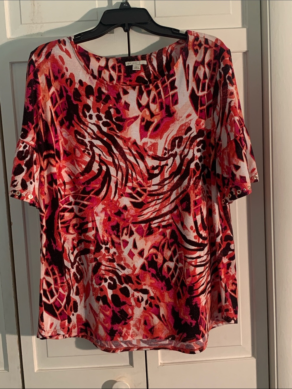 Cato Pink and Red Abstract Animal-Print Short Sleeve Top